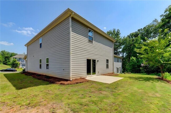 Building Photo - 175 Grey Falcon Ave