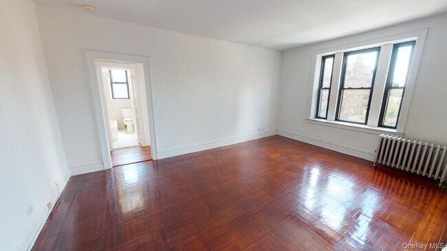 Building Photo - 108-25 72nd Ave