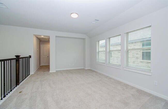 Building Photo - 14910 Mossycup Spur Wy