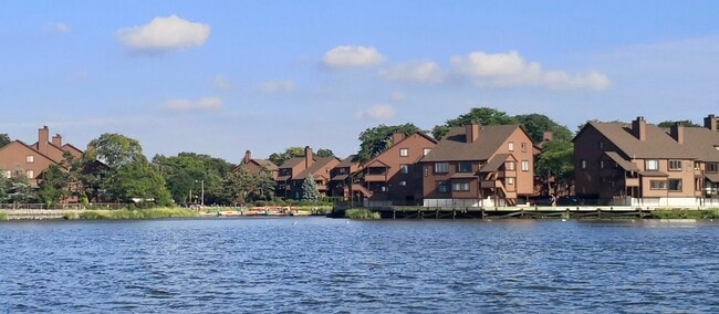 Building Photo - 199 Sandcastle Key