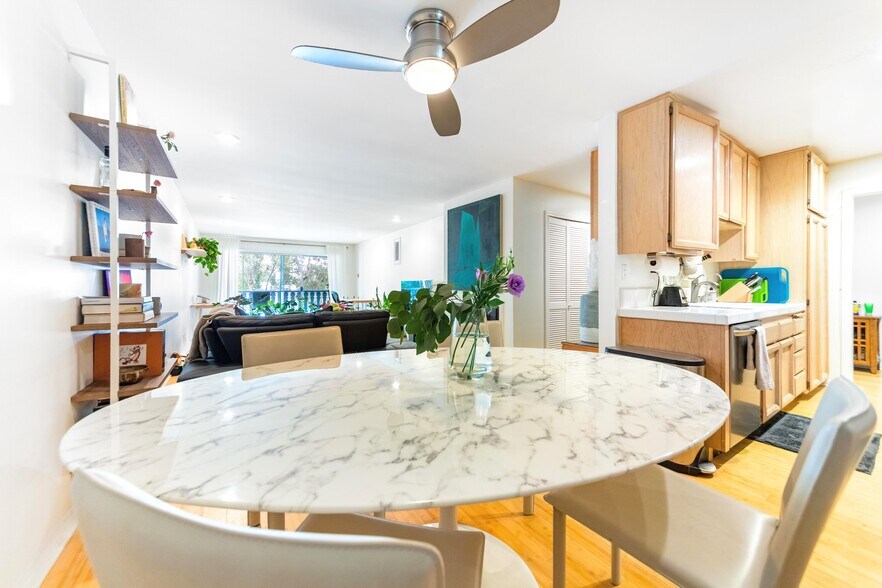 Building Photo - 1255 10th St