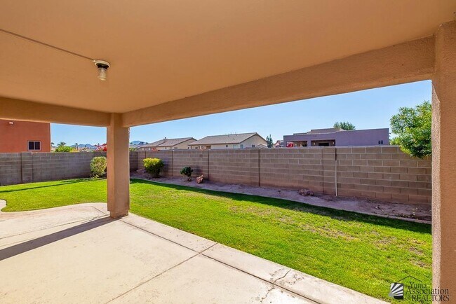 Building Photo - 11845 E 27th Pl