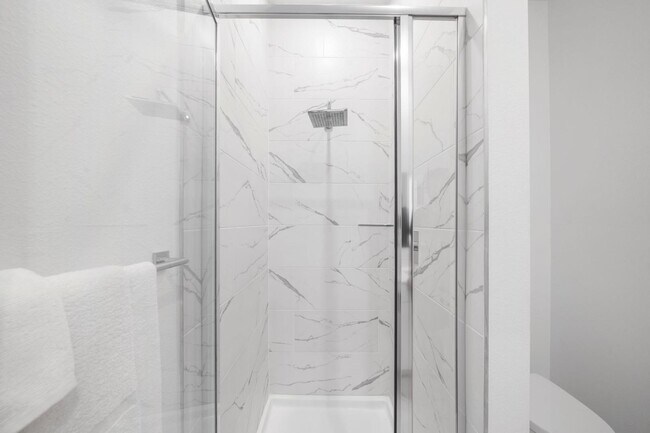 Building Photo - 384 Famagusta Dr