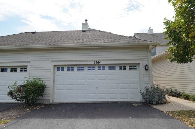 Building Photo - 2664 Goldenrod Ln