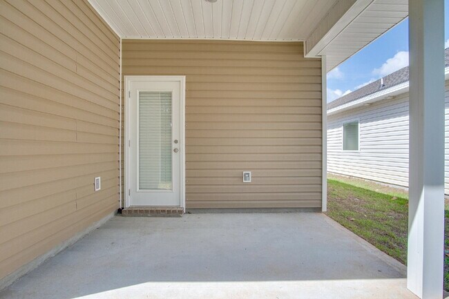 Building Photo - Brand-New 4BR Home in Gaylen Oaks  | Quartz Countertops, 9’ Ceilings, Open Layout | Fenced Backyard