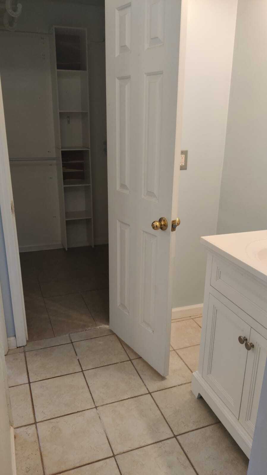 Building Photo - 2925 Carriage Row Ln