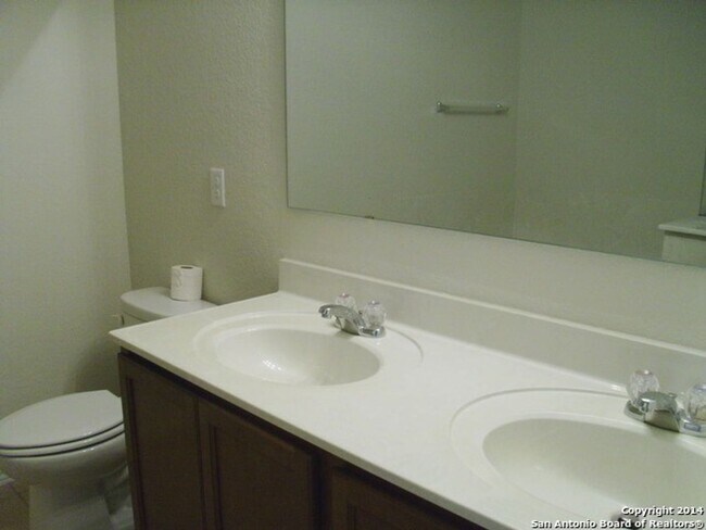 Primary Photo - 3802 Abbey Cir