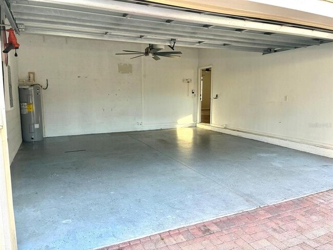 Building Photo - 13225 Charfield St