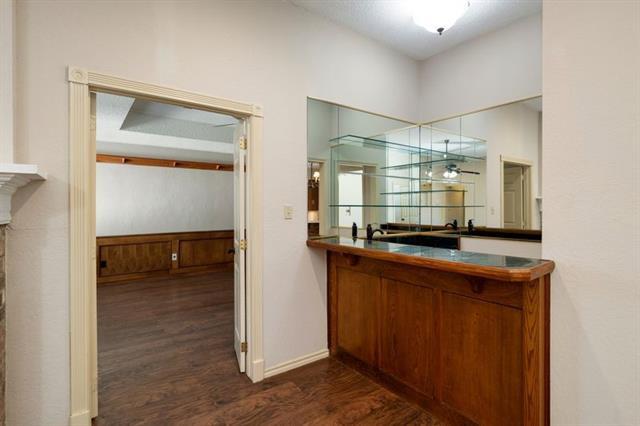 Building Photo - 922 Kingston Dr