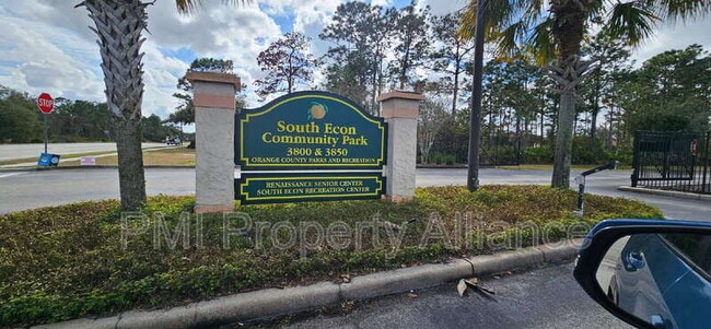 Building Photo - 4745 Walnut Ridge Dr