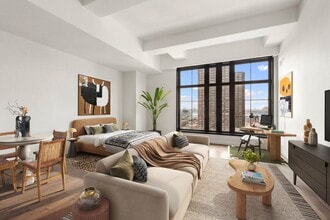 Building Photo - 425 W 50th St