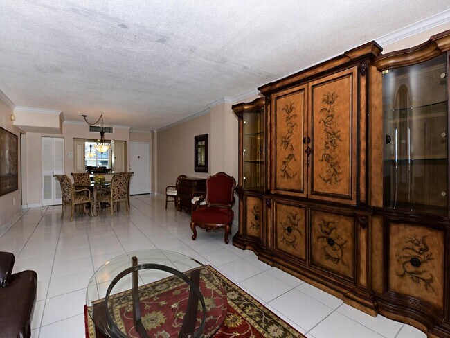 Building Photo - 3450 S Ocean Blvd