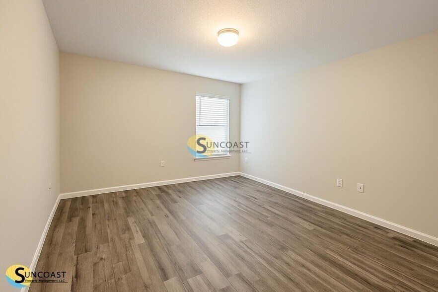 Building Photo - 42 Ryarbor Dr