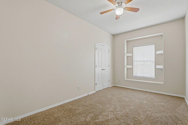 Building Photo - 13709 Paseo Sereno Dr