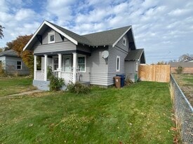 Building Photo - 117 E Dalton Ave