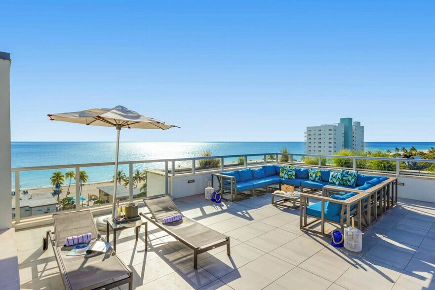 Building Photo - 777 N Ocean Dr