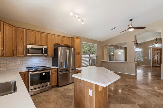 Building Photo - 8158 E Rita Dr