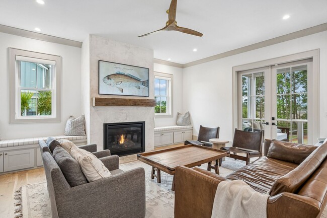 Building Photo - Beautiful 5 Bedroom Marshside Home