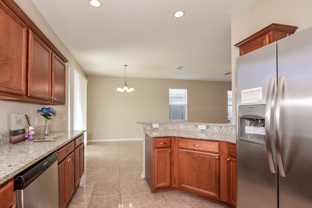 Building Photo - 11813 Mango Groves Blvd