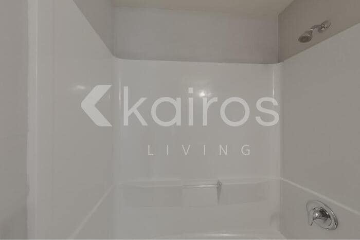 Building Photo - 17360 Shirley Ave