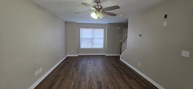 Building Photo - 150 Howard Woody Dr