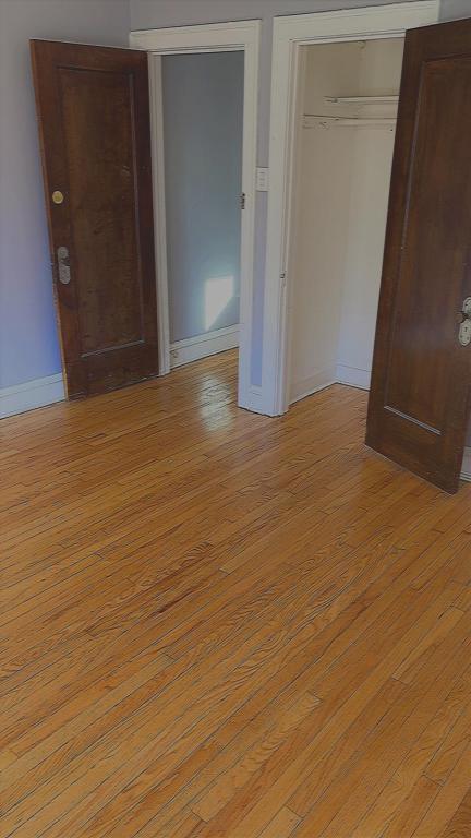 Building Photo - 7759 S Kingston Ave