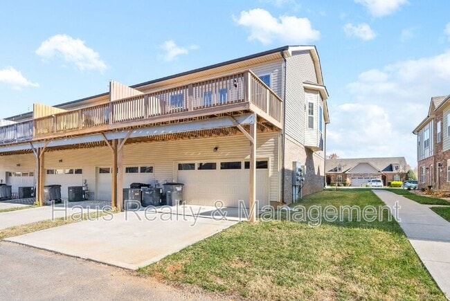 Building Photo - 172 Dundee Dr