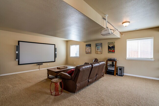 Building Photo - 7868 Renegade Hill Dr