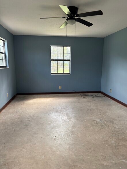 Building Photo - 9579 Co Rd 252