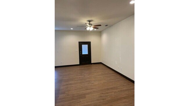 Building Photo - 7309 Southern Belle Cir