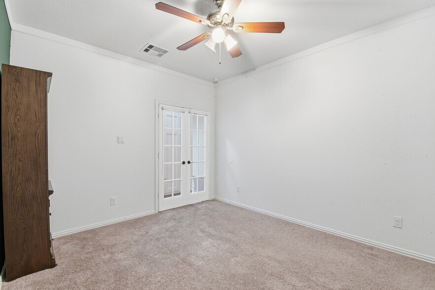 Building Photo - 1414 New Urban Way