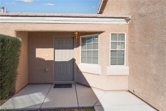 Building Photo - 4824 Violet Bay Ct