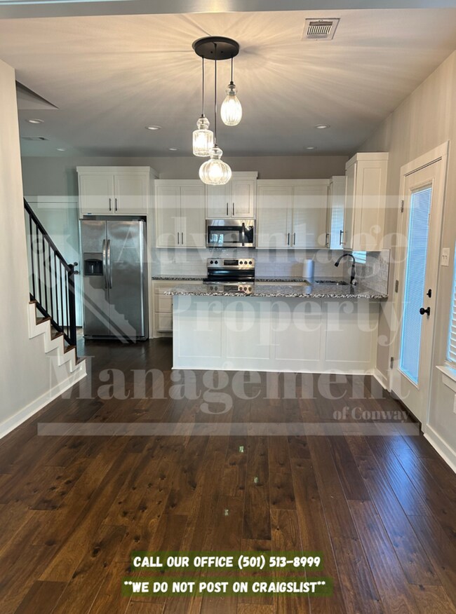 Building Photo - Showings Available!