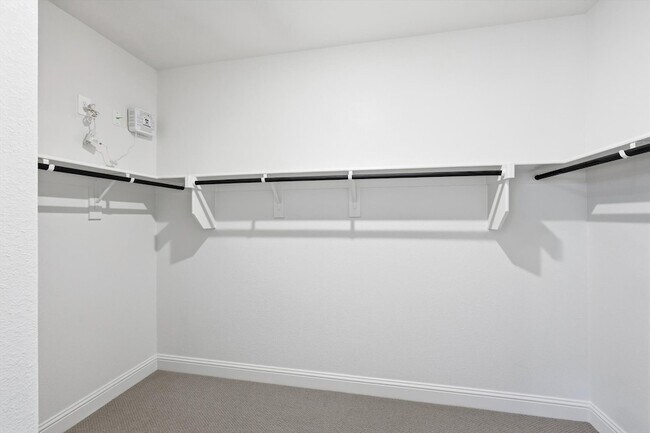 Building Photo - 2102 Windy Trl