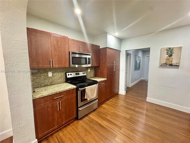 Building Photo - 3010 N 73rd Ave