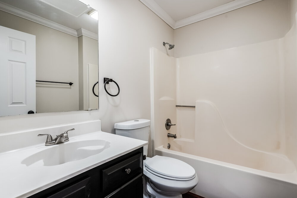 Building Photo - 2873 Iroquois Dr