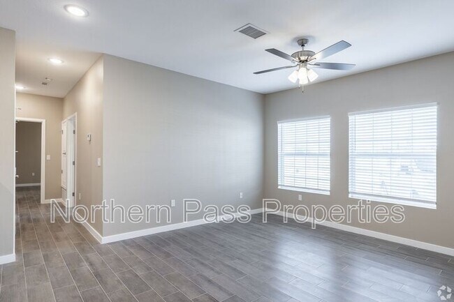 Building Photo - 9779 McCombs St