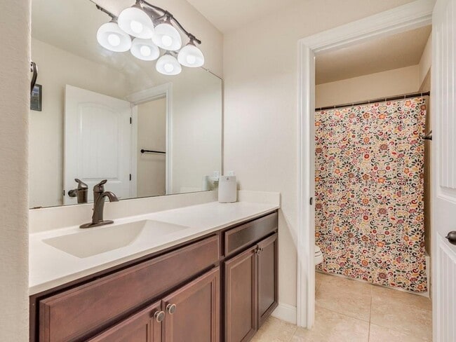 Building Photo - 5720 Viejo Dr
