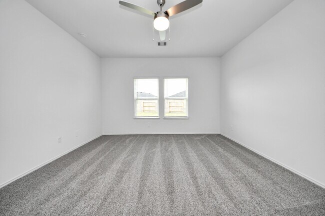 Building Photo - 6127 Ginevra Summers Dr