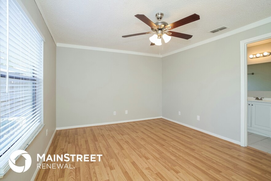 Building Photo - 140 Loma Bonita Dr