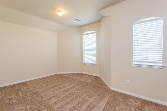 Building Photo - 24919 Alberti Sonata Dr