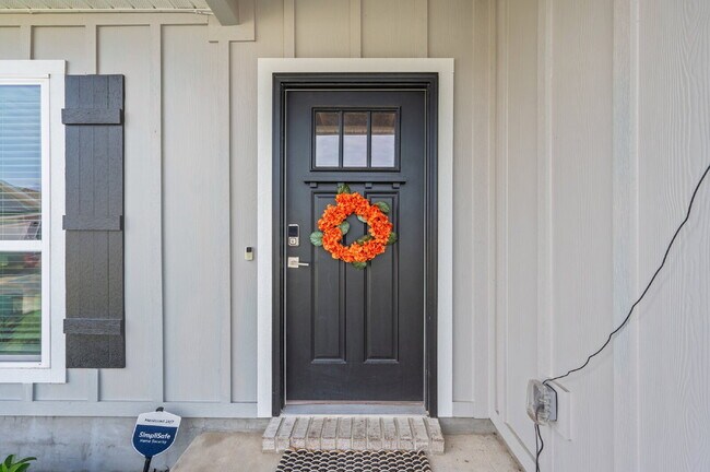 Building Photo - 134 Blooming Cv