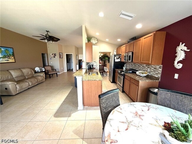 Building Photo - 2609 Clairfont Ct