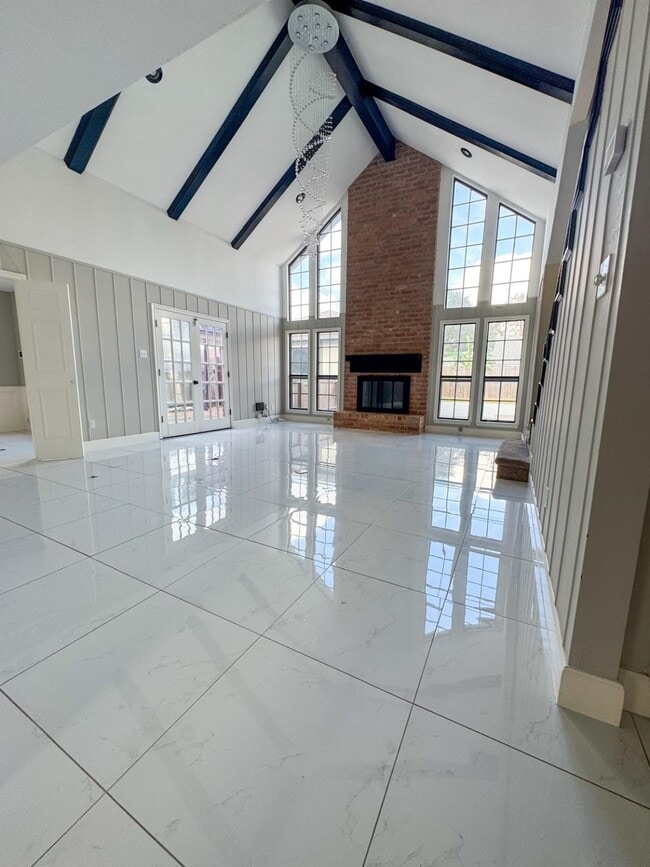 Building Photo - 2330 Walnut Ridge Dr