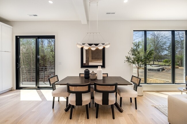 Building Photo - 721 Old Hickory Blvd