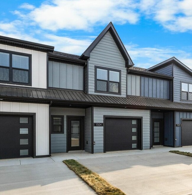 Building Photo - 1504 Jonathan Wade Cir