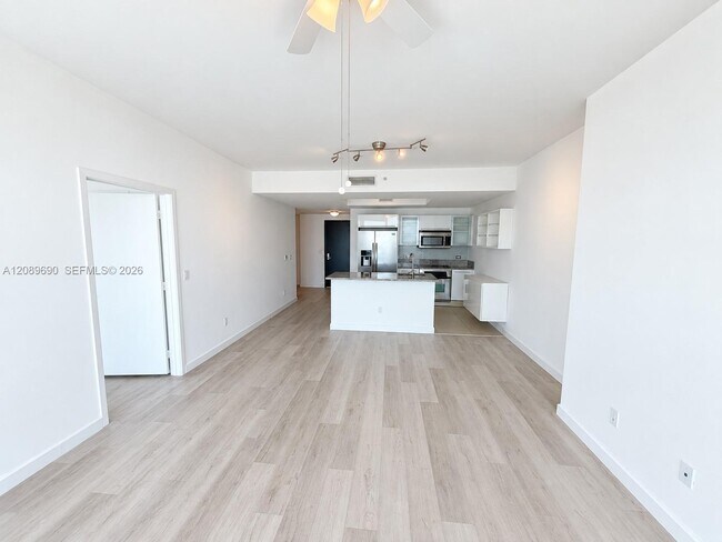 Building Photo - 888 Biscayne Blvd
