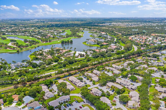 Building Photo - 108 Sherwood Cir