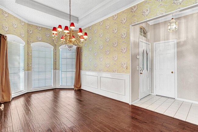 Building Photo - 4445 Jenning Dr