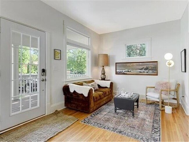 Building Photo - 1742 Dayton Ave